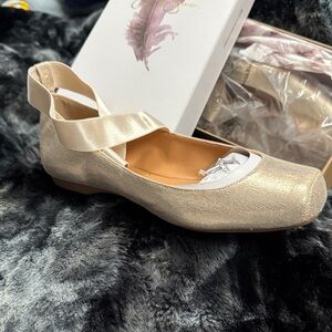 Jessica Simpson Shimmering Gold Ballet Flats